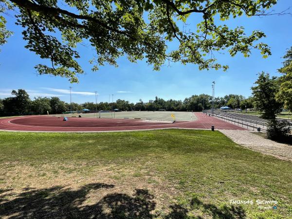 Bezirkssportanlage Mombach - Mainz-Mombach