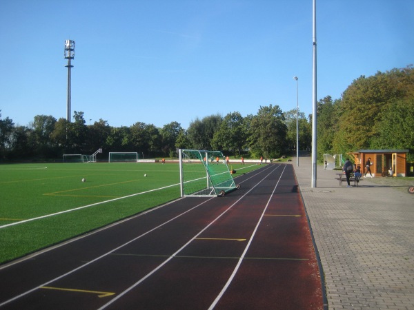 Sportzentrum Rilkeallee - Mainz-Lerchenberg