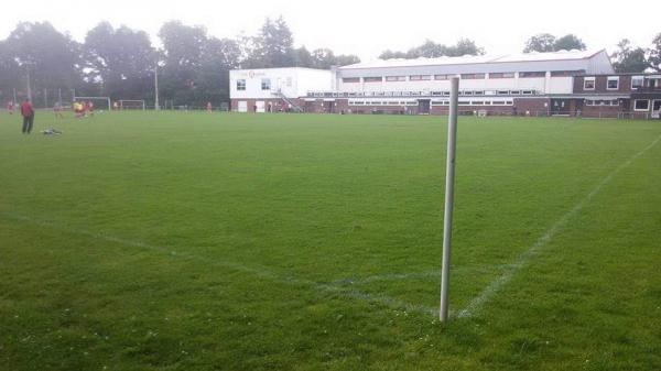 Paul-Luckow-Stadion Nebenplatz 2 (alt)  - Reinbek
