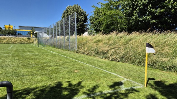 Sportgelände Löchgauerstraße Platz 2 - Sachsenheim-Kleinsachsenheim