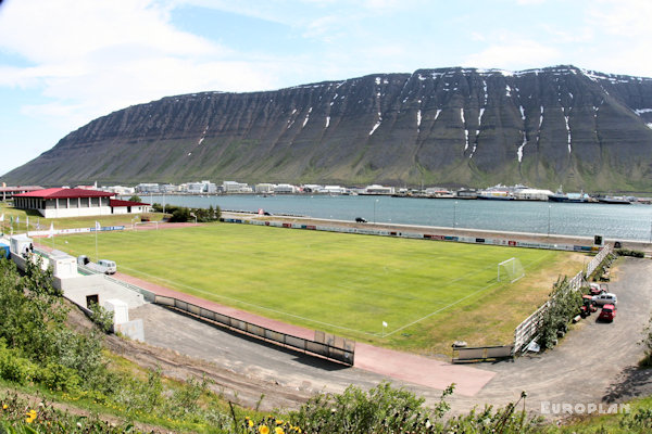 Kerecisvöllurinn - Ísafjörður
