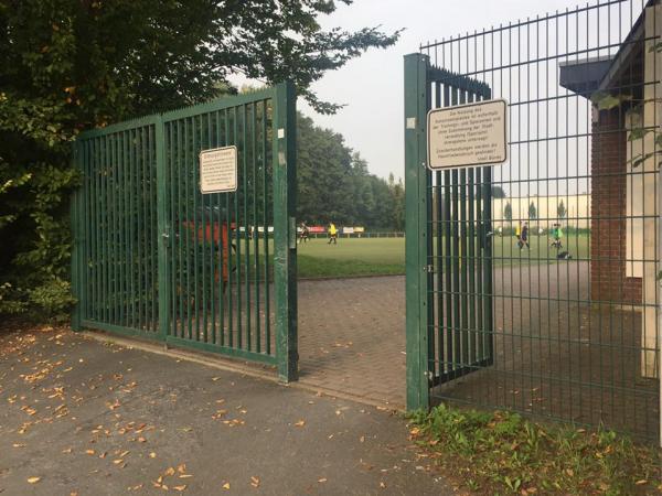 Sportplatz Schloßstraße - Bünde/Westfalen-Hunnebrock