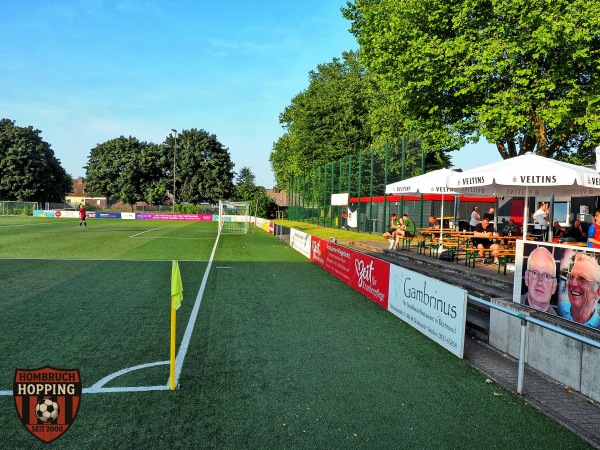 Eintracht-Stadion Fine Frau - Dortmund-Dorstfeld