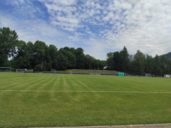 Stadion Zapory Porąbka - Porąbka