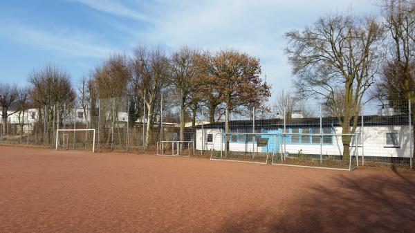 Sportplatz Vogt-Cordes-Damm - Hamburg-Niendorf