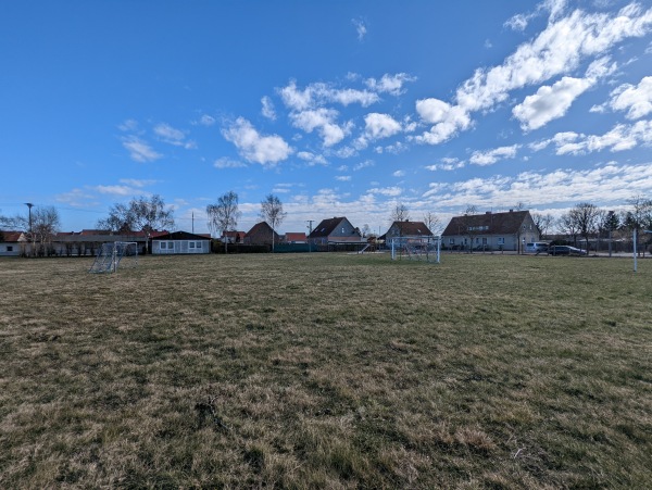 Sportplatz Straße der Jugend - Milower Land-Nitzahn