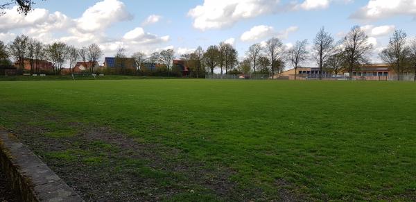 Schulsportplatz - Pettendorf