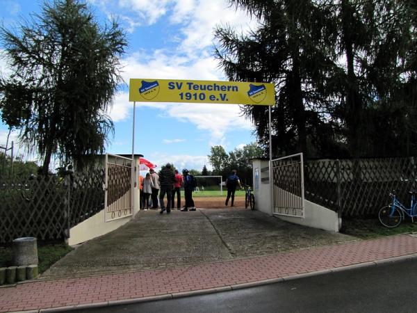 Friedrich-Ludwig-Jahn-Stadion - Teuchern
