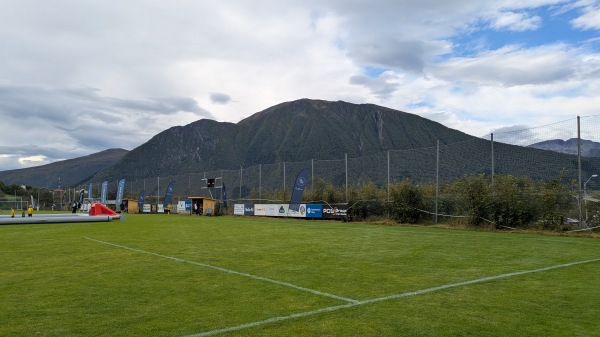 Tomrefjord stadion - Tomrefjord