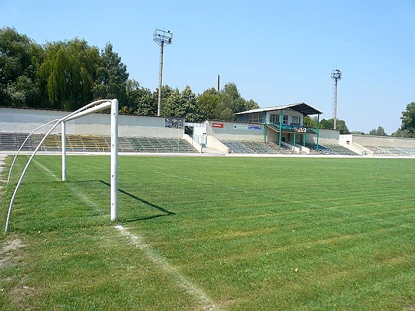 Stadionul Orășenesc  - Glodeni