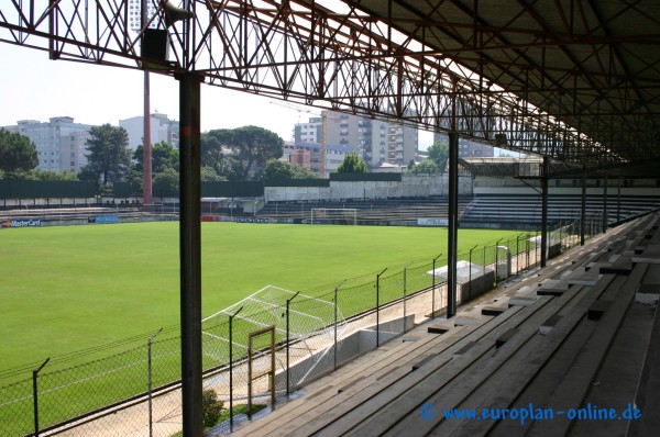 Estádio Abel Alves de Figueiredo - Santo Tirso