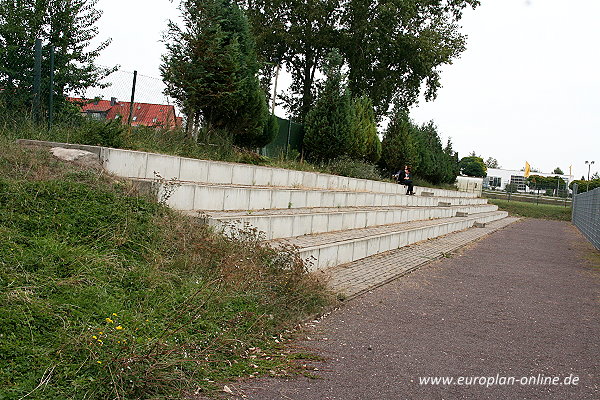 Platzanlage Bahnhofstraße - Völpke