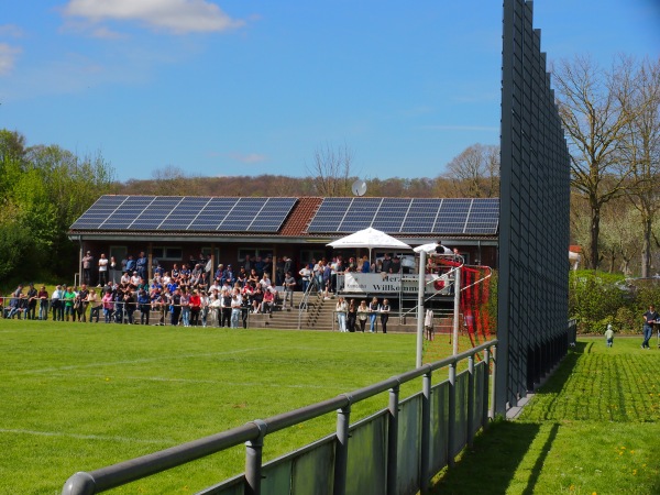 Sportplatz Sternlied - Büren/Westfalen-Weine