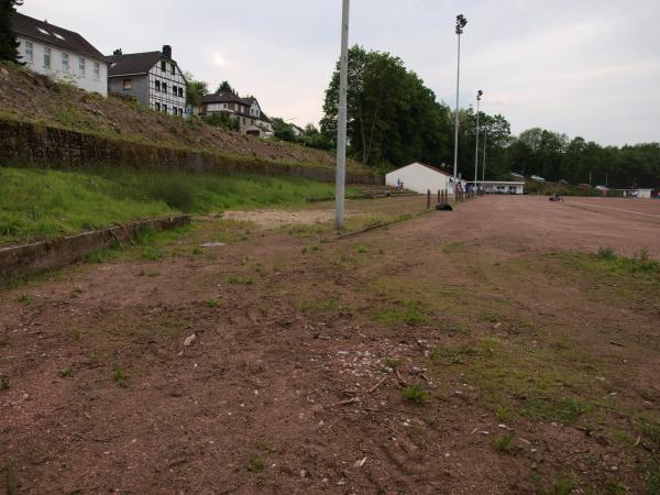 Sportplatz Nizzatal - Velbert-Langenberg