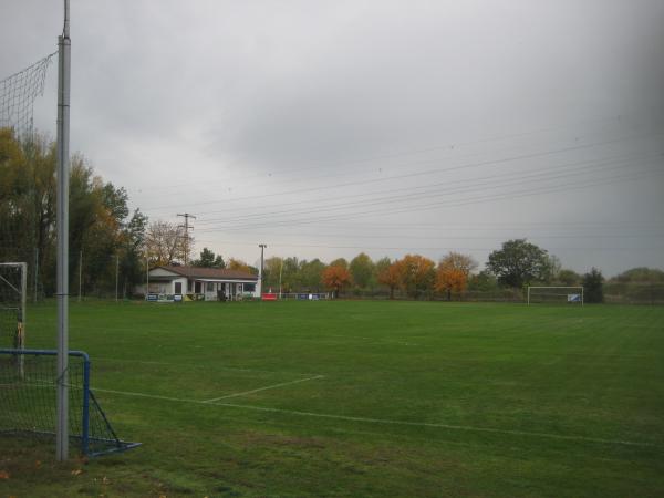 Sportplatz am See - Niedere Börde-Jersleben 