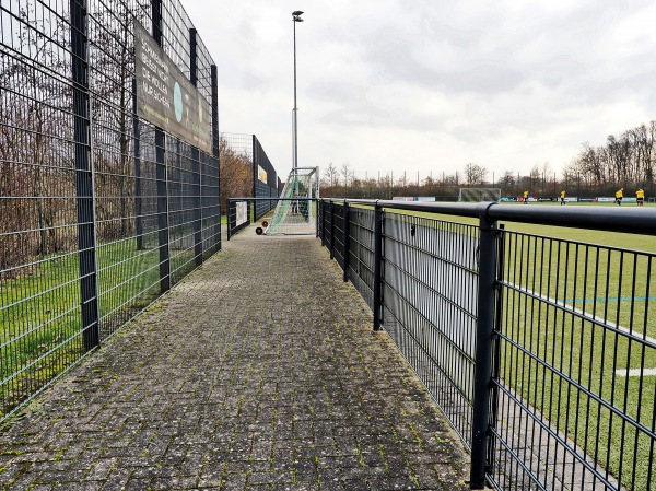 Sportanlage Zum Häpper Platz 3 - Münster/Westfalen-Amelsbüren