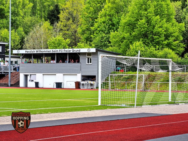 Ludwigseck-Sportplatz - Neunkirchen/Siegerland-Salchendorf