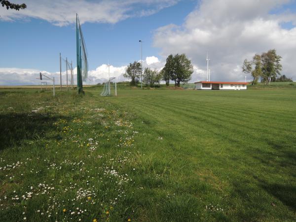 Sportplatz Hochborner Straße - Hangen-Weisheim