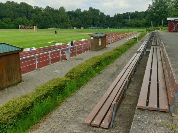 Knövi-Sportpark am Möhlenkamp - Bordesholm