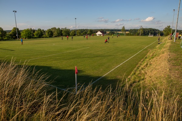 Kabelpflug Arena Nebenplatz - Aurachtal-Münchaurach
