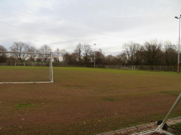 Bezirkssportanlage Schevemoor Platz 5 - Bremen-Osterholz