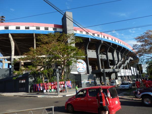 Estadio ueno Defensores del Chaco - Asunción