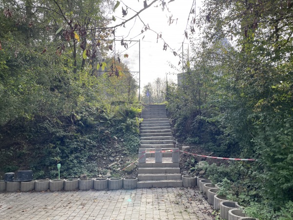 Sportplatz Emmershausen - Weilrod-Emmershausen