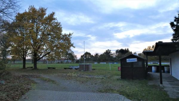 Sportplatz Im Großen Moore - Braunschweig-Bienrode