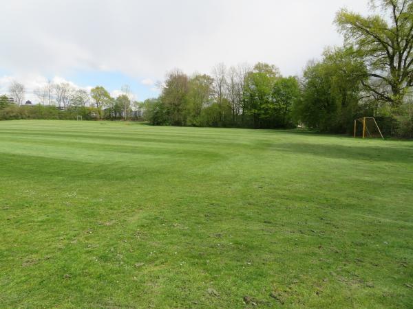 Bezirkssportanlage Hanseaten-Kampfbahn Platz 2 - Bremen-Woltmershausen