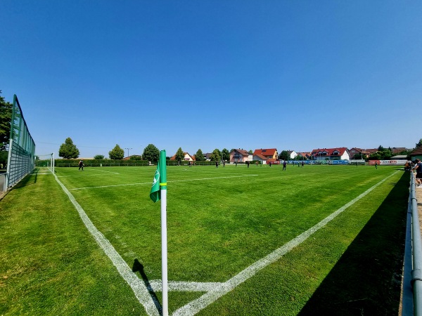 Sportanlage Zum Kreuzstein - Burgebrach-Ampferbach