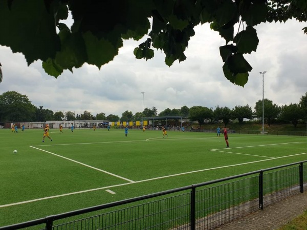 Bezirkssportanlage Fährstraße - Düsseldorf-Unterbilk