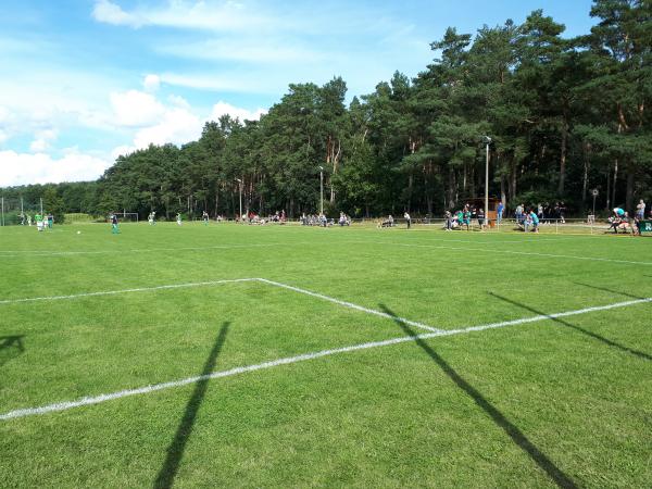 Sportplatz Am Zwergenwald - Stavenhagen-Pribbenow