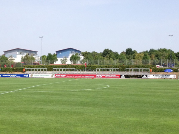 Stadion im ATS-Sportpark - Kirchheim bei München-Heimstetten