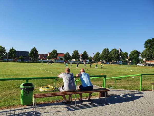 Sportplatz Delitzscher Straße - Löbnitz/Sachsen
