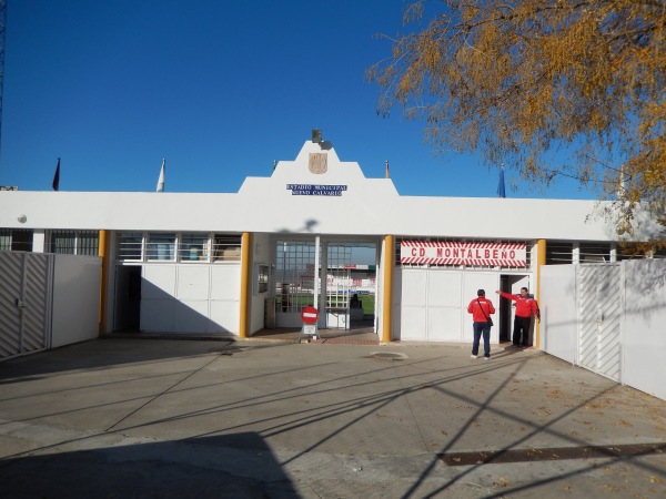 Estadio Nuevo Calvario - Montalbán de Córdoba, AN