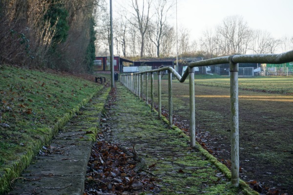 Sportplatz An der Landwehr - Bochum-Weitmar
