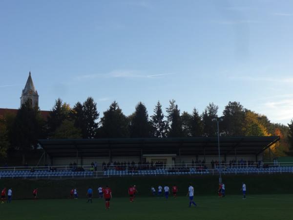 Sportplatz Steinbrunn - Steinbrunn