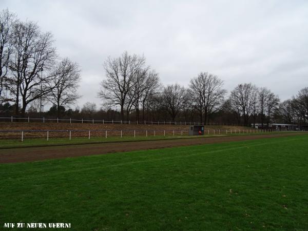 Walter-Bismark-Stadion - Celle