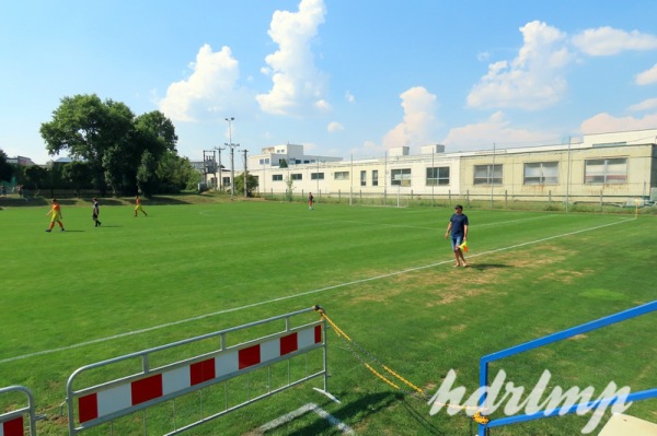 Fotbalový a lehkoatletický stadion Hustopeče hřiště 2 - Hustopeče