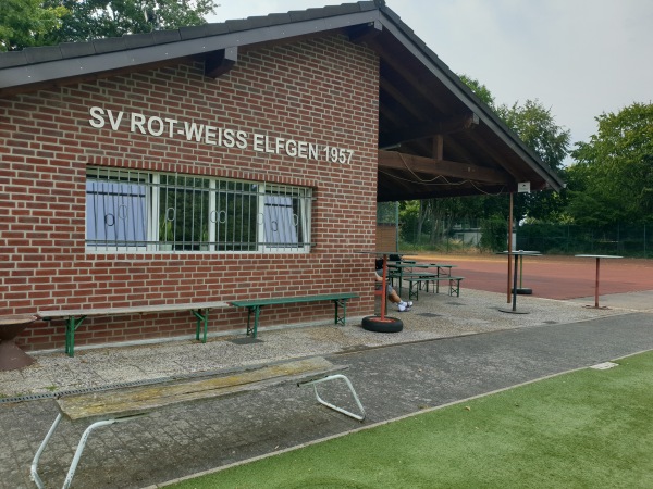 Sportplatz Berufsbildungszentrum - Grevenbroich-Elfgen