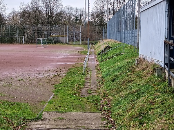 Sportanlage Höfer Weg Platz 2 - Leverkusen-Steinbüchel