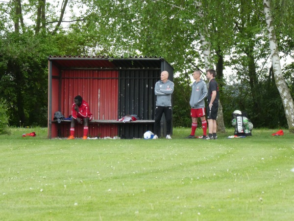 Sportanlage Wulfersdorfer Weg - Tauche