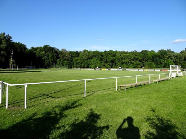 Sportanlage am Schloßpark - Petersberg/Saalekreis-Ostrau