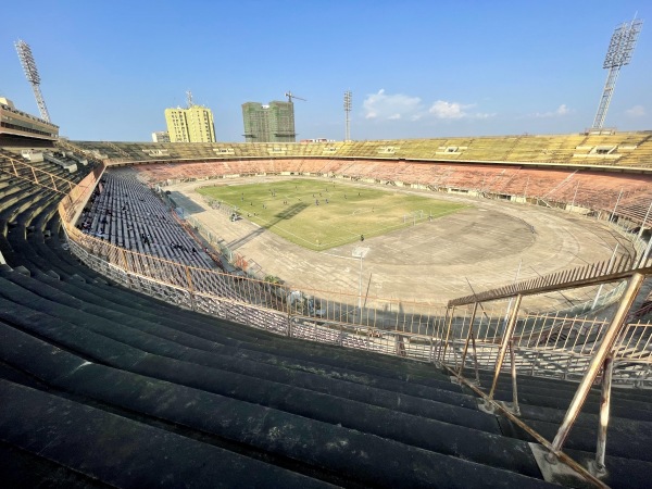 Estádio Cidade Universitária - Luanda