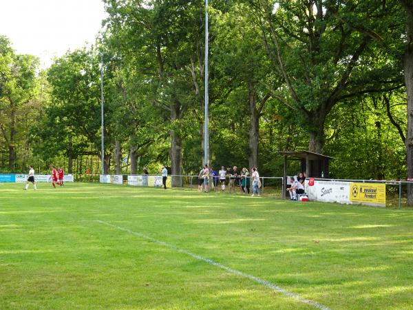 Sportplatz Zur Hoor - Gladenbach-Mornshausen