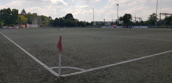 Sportplatz Pleikartsförster Straße - Heidelberg-Kirchheim