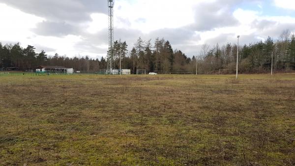 Waldsportplatz 2 - Leinatal-Catterfeld