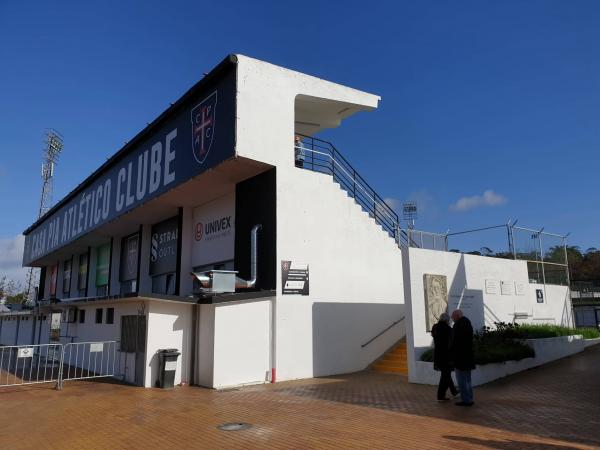 Estádio Pina Manique (1954) - Lisboa