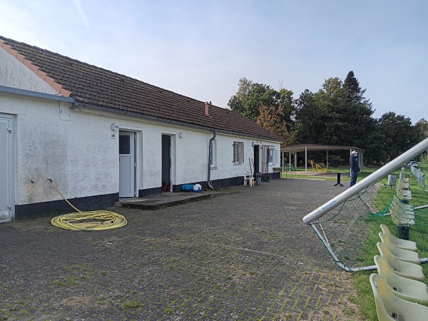 Sportplatz Waldeslust - Dabel