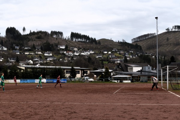 Sportanlage an der Mehrzweckhalle - Bad Berleburg-Schwarzenau